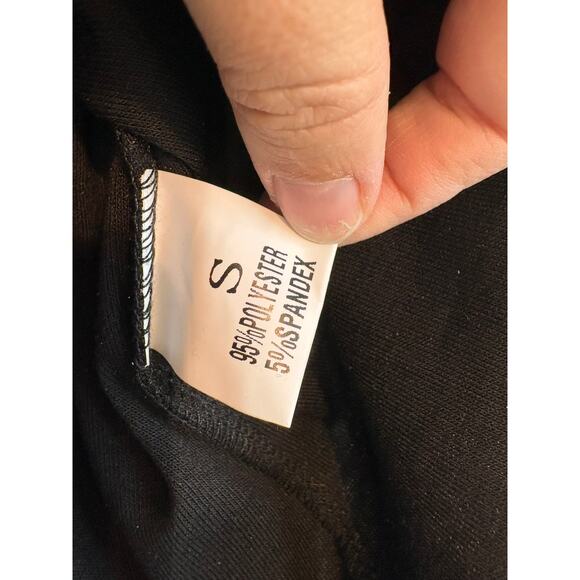 Black sequin top - Picture 5 of 6